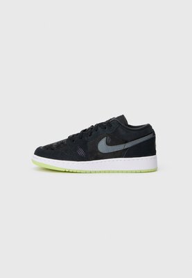 Nike AIR JORDAN 1 (GS)