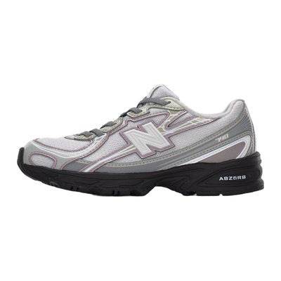 New Balance New Balance 740