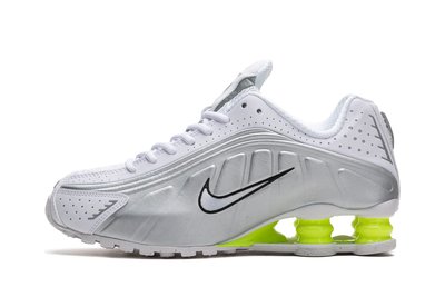 Nike Nike Shox R4 Wmns "Metallic Silver Volt" (AR3565-102)